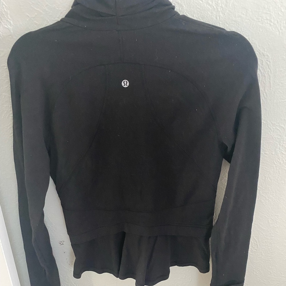Black Lululemon define jacket